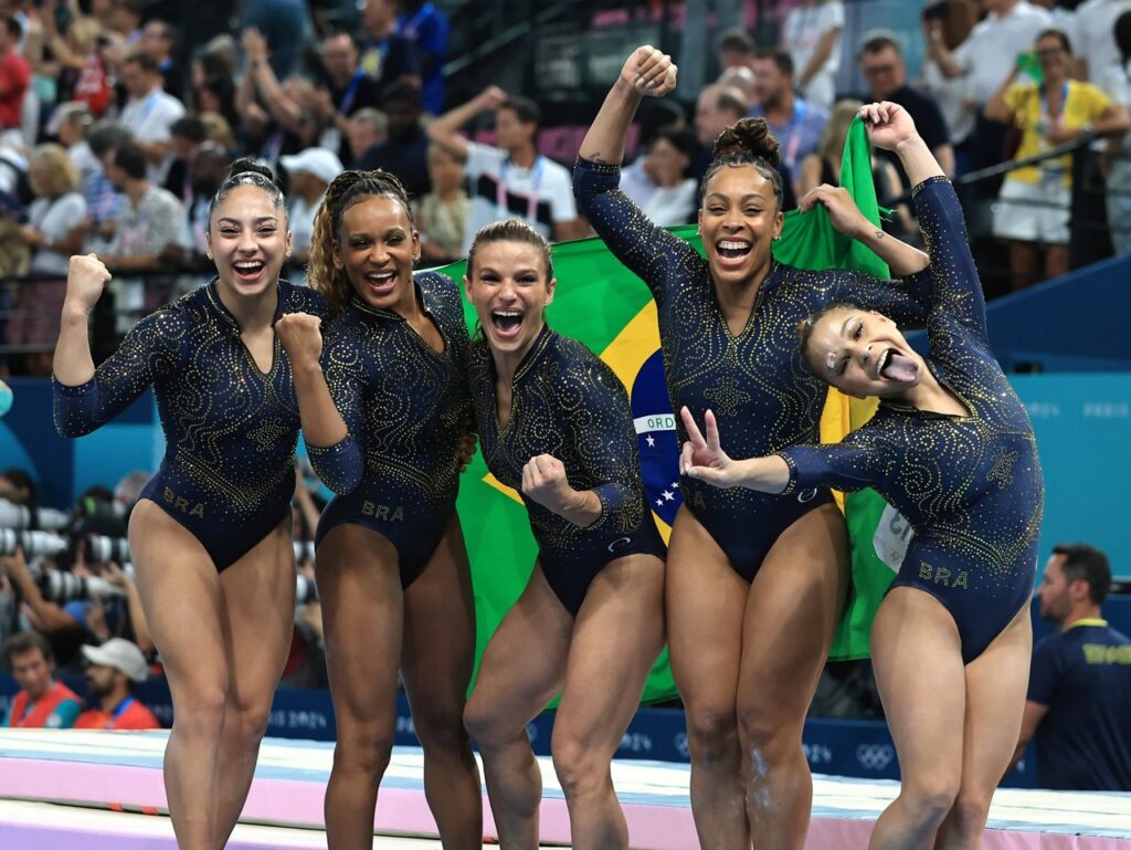 Medalha de bronze é a primeira do Brasil na ginástica artística por equipe feminina